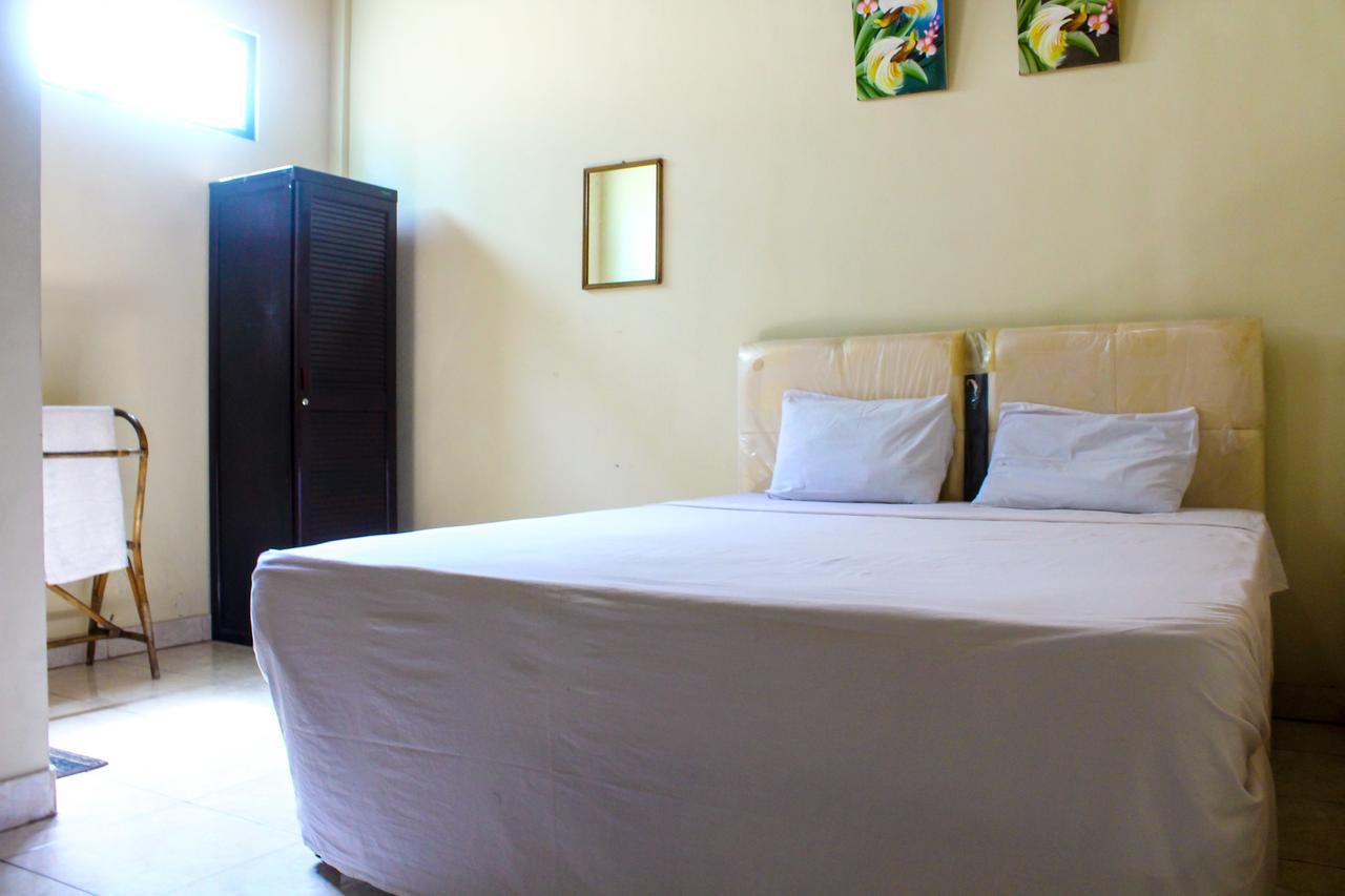 Lolo Beach Inn Legian  Luaran gambar