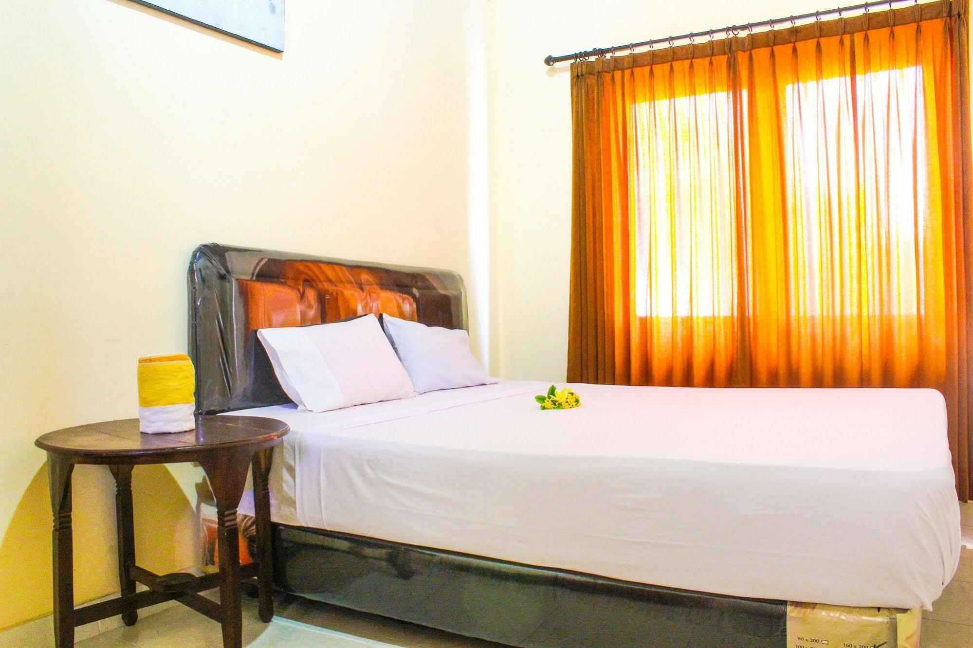 Lolo Beach Inn Legian  Luaran gambar