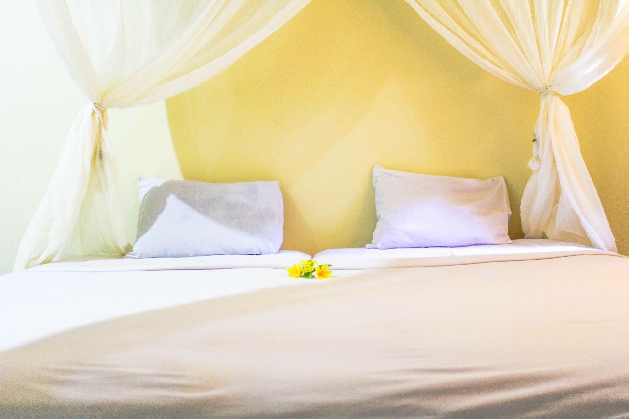 Lolo Beach Inn Legian  Luaran gambar